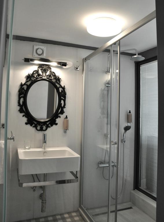 Odda Apart Cukurcuma Hotel Istanbul Bilik gambar